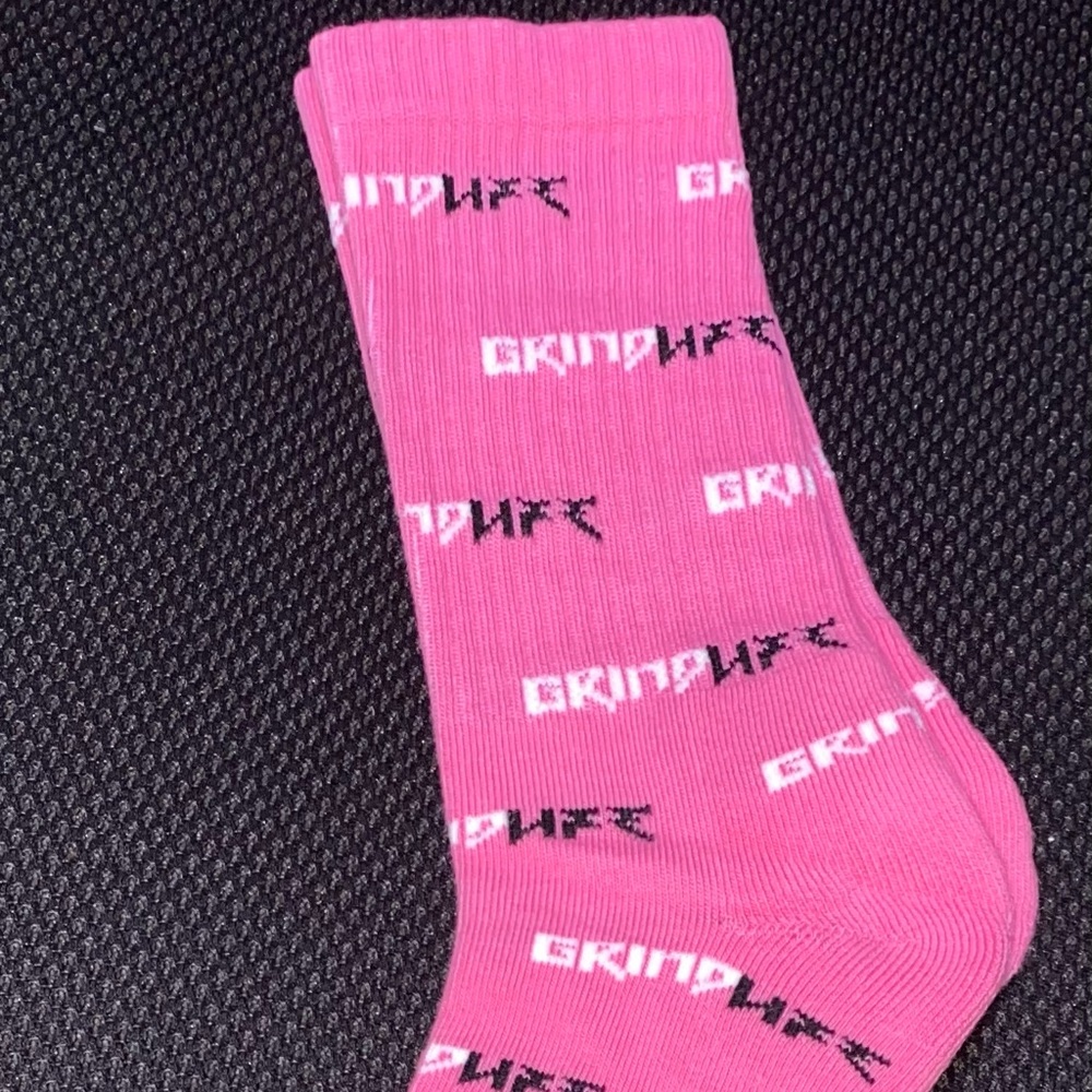 Unisex Pink grind size socks